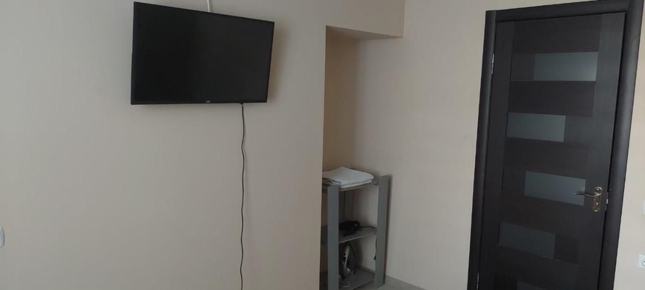Ferienwohnung Вулиця Нагiрна Kamjanez-Podilskyj Exterior foto